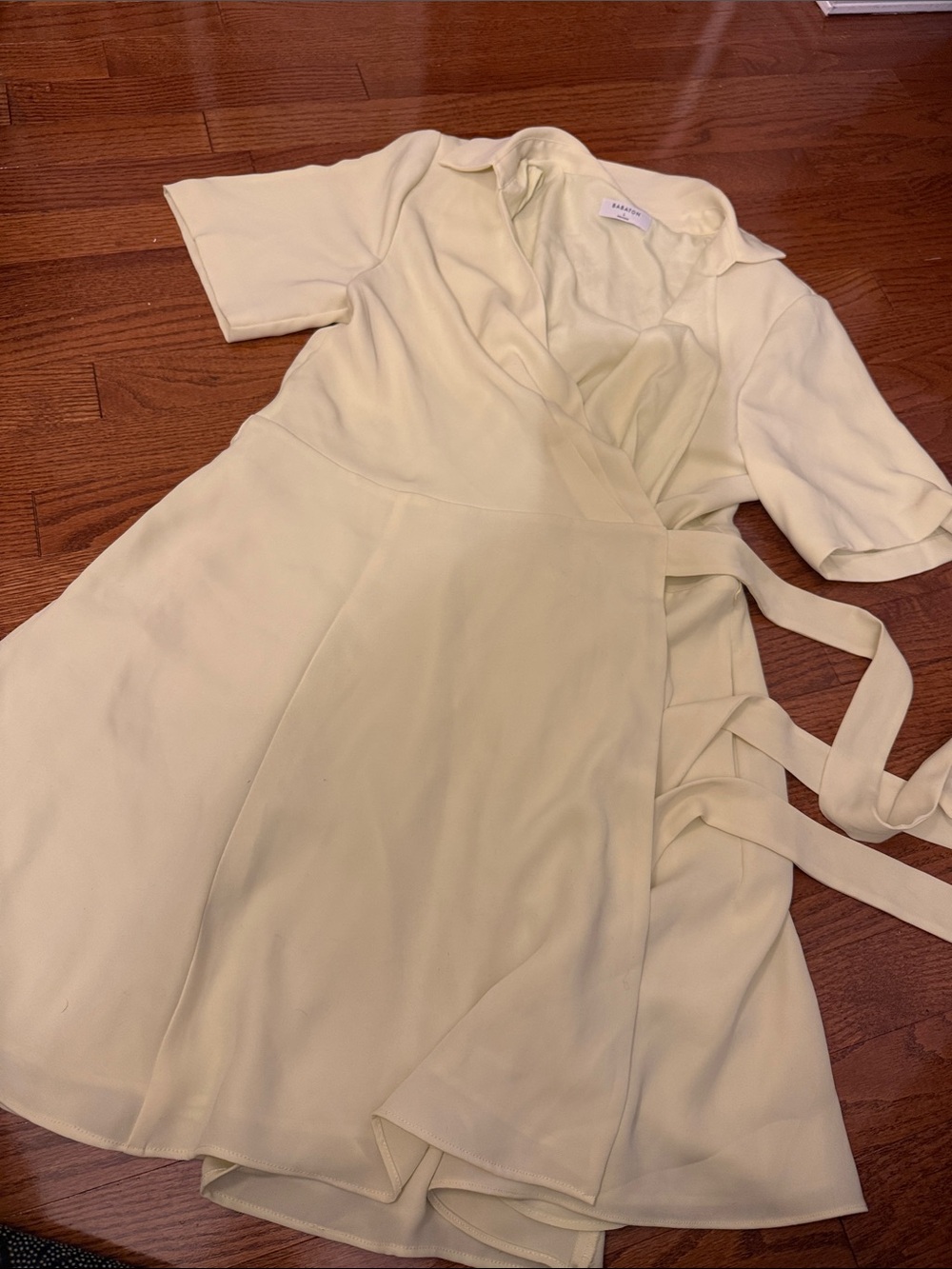 aritzia babaton wrap dress L